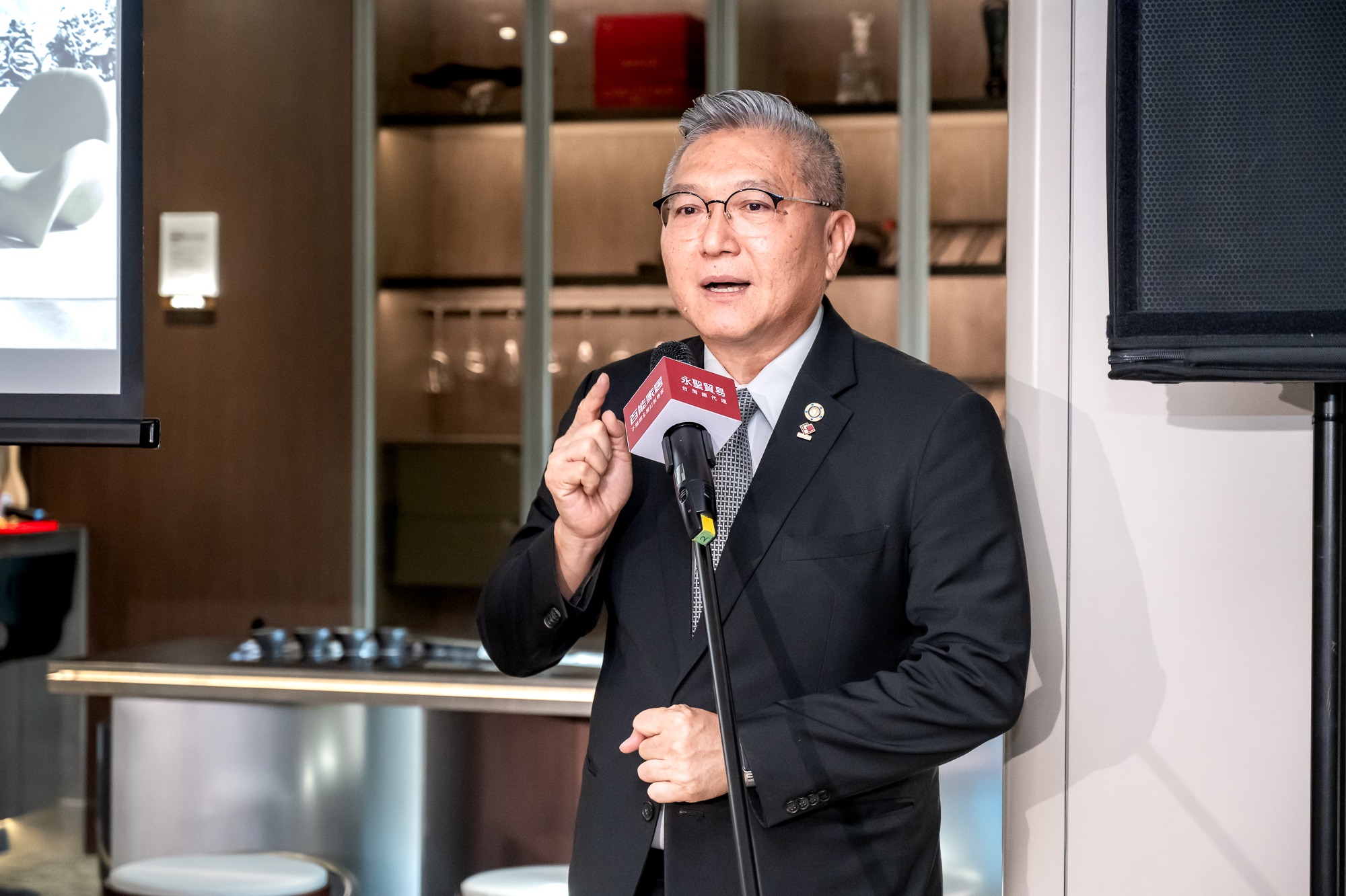 中華民國室內設計裝修公會全國聯合會劉易鑫理事長致詞